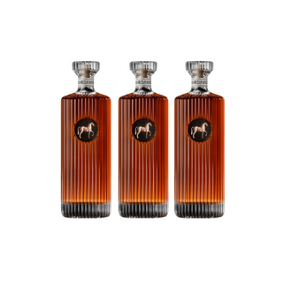 Buy sir Davis Beyonce rye whisky 3PKS
liquoronbroadway.com