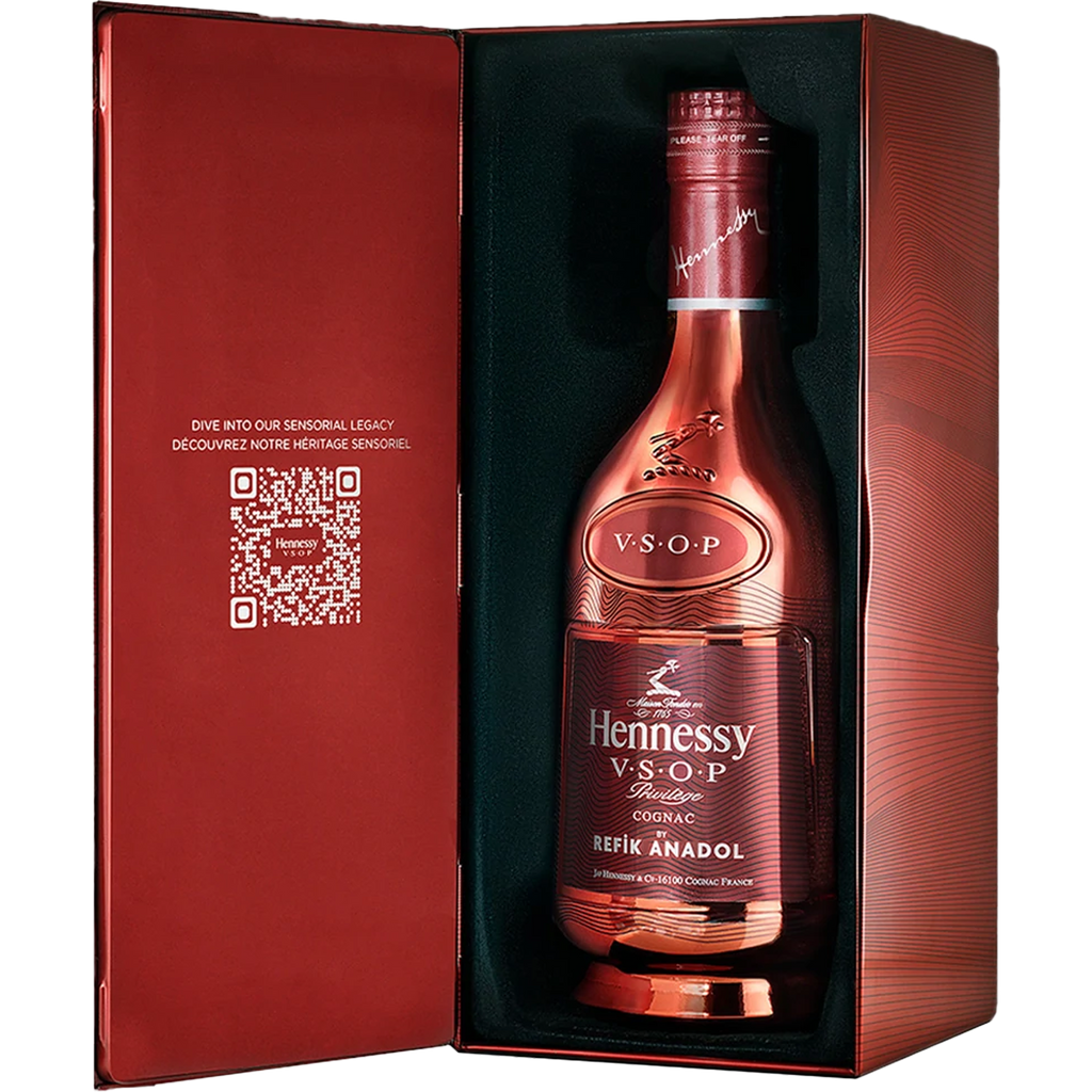 Hennessy VSOP Privilege Cognac by Refik Anadol (750ml)